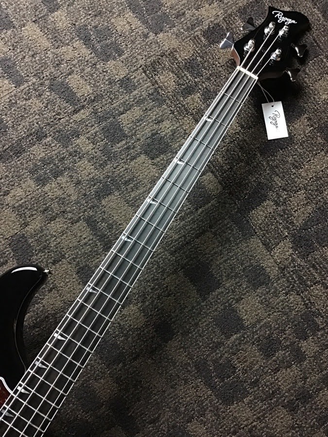 RYOGA Ryoga VAL-BASS Black ジャズベースタイプ ベイクドメイプルネック 【傷あり特価品】【≒3.80kg】（新品 特価/送料無料）【楽器検索デジマート】