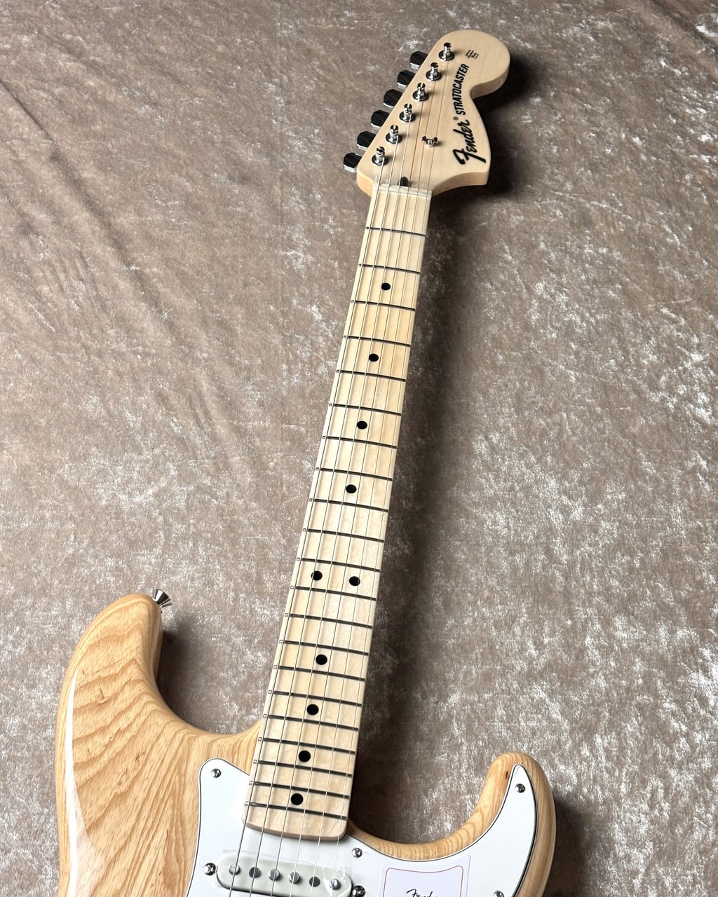 Fender 【軽量個体!!】Made in Japan Traditional 70s Stratocaster -Natural-【3.40kg 】（新品/送料無料）【楽器検索デジマート】