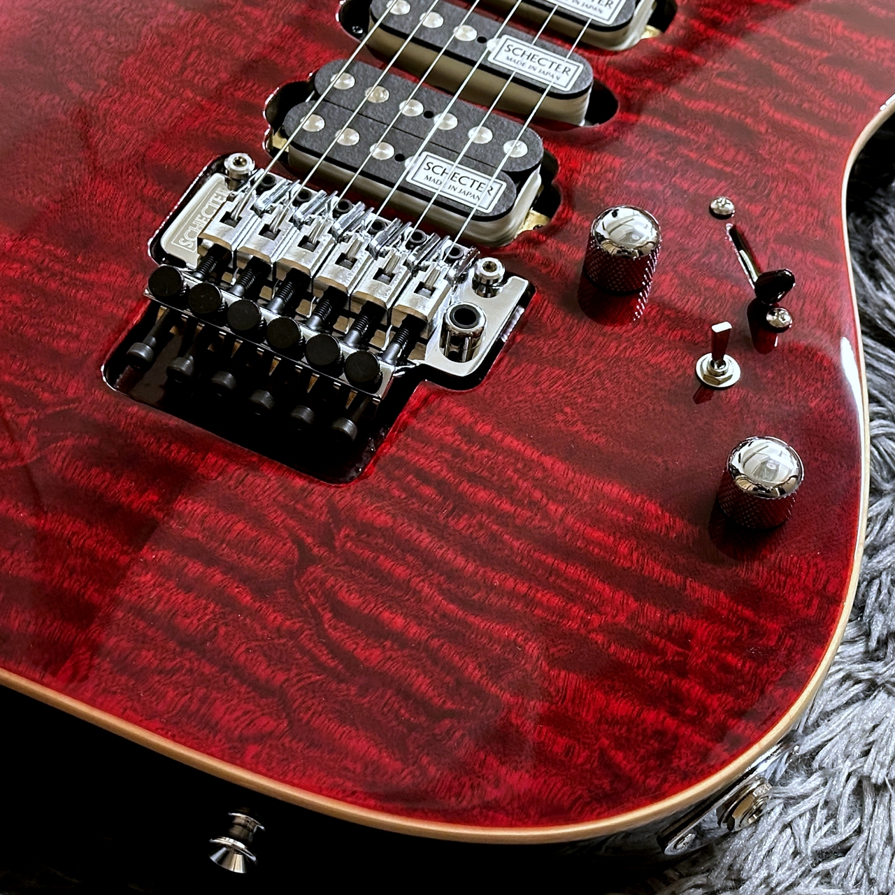SCHECTER JAPAN NV-3-24-AL RED (See-thru Red) / Rosewood 【2025年製