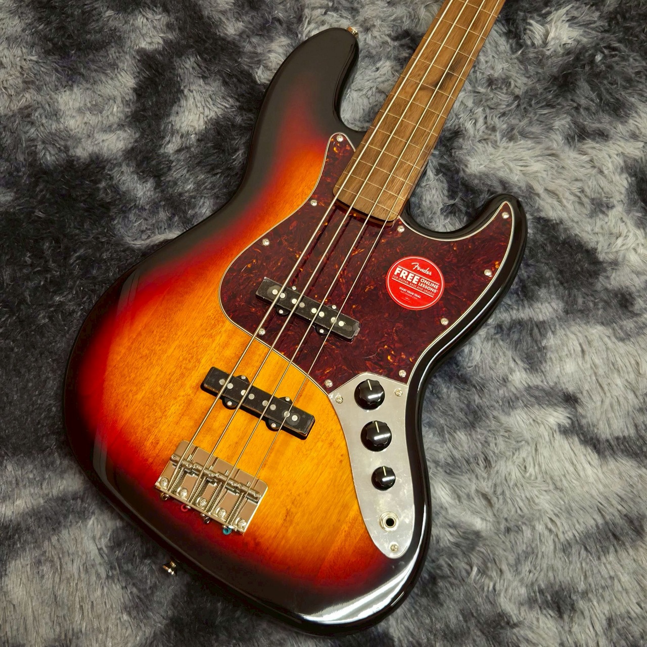 vintage フレットレス エレキベース 迷彩 vintage フレットレス エレキ