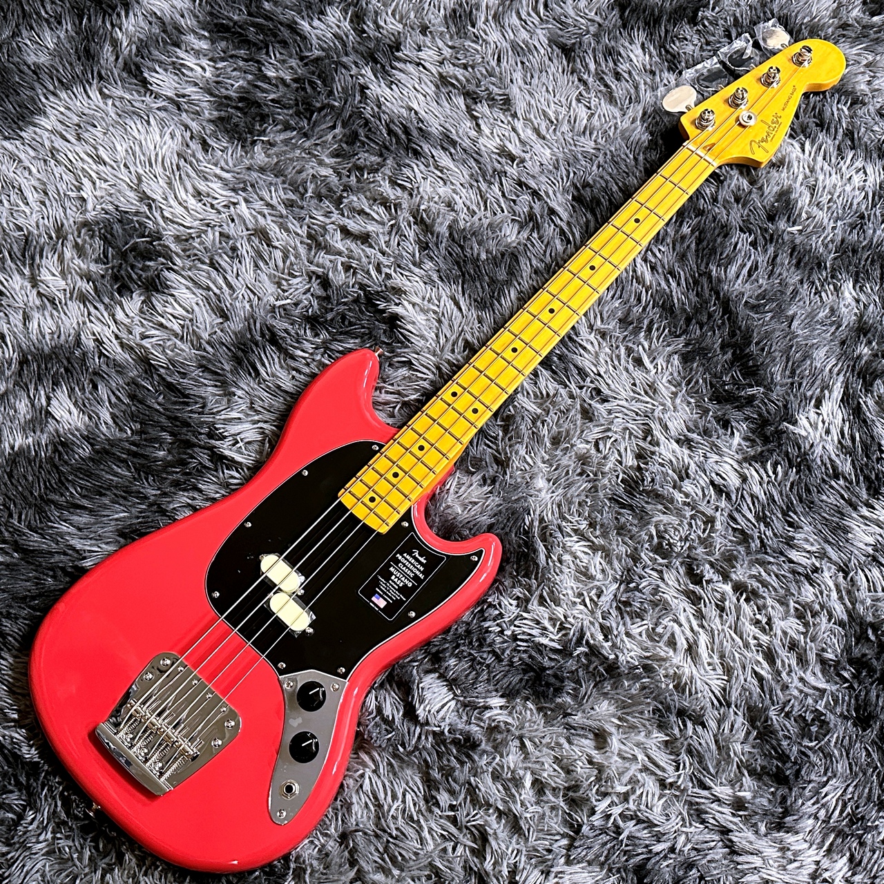 Fender American Professional Classic Mustang Bass Faded Dakota Red