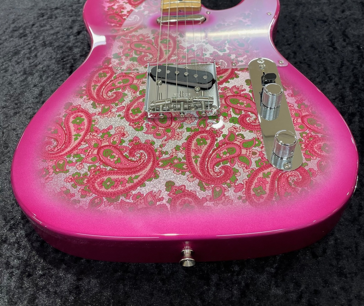 Telecaster  ソフトケース、未開封弦付き Telecaster ソフトケース、未開封弦付き 楽器・機材