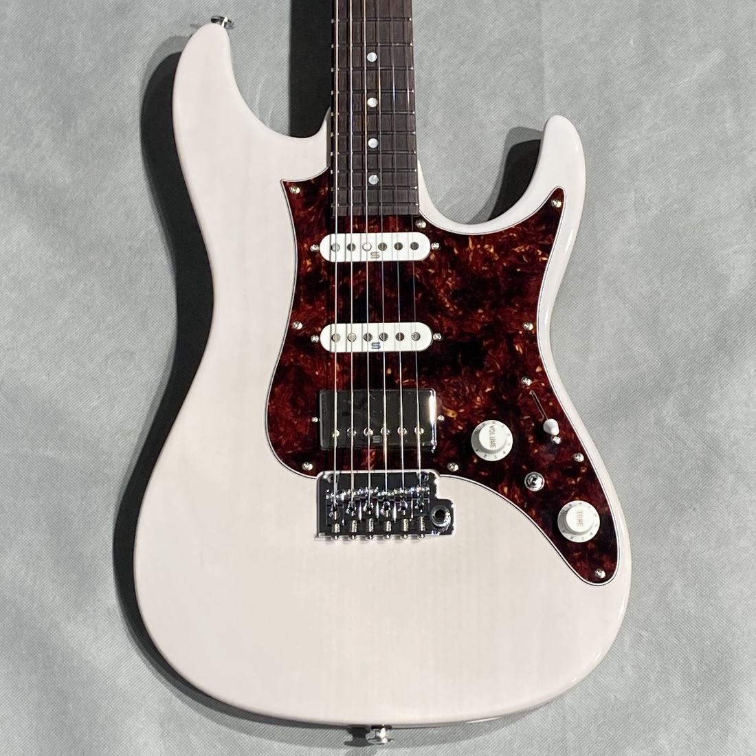 Ibanez AZ2204N AWD Antique White Blonde ≪約k3.5g≫（新品）【楽器
