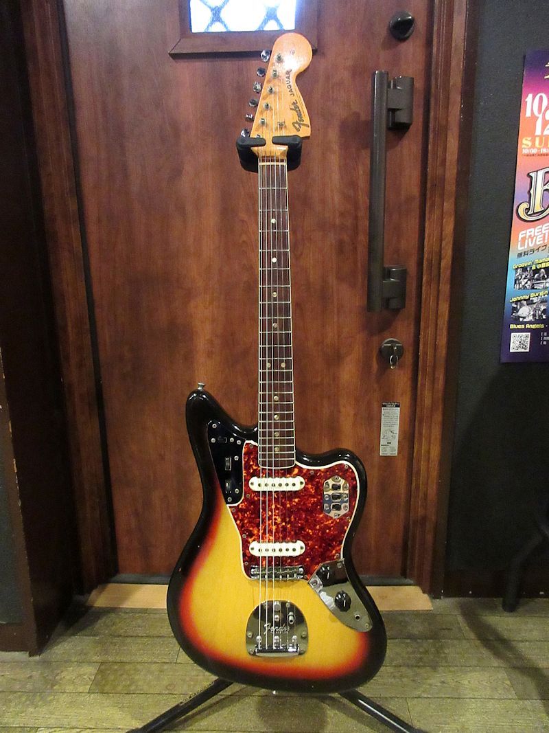 Fender 1966 Jaguar Sunburst 