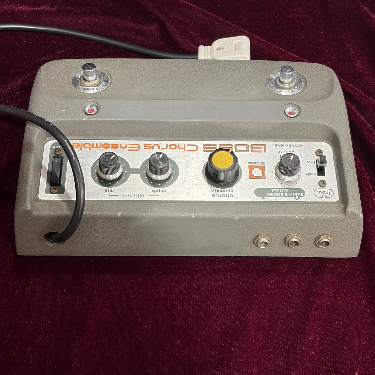 BOSS CE-1 Chorus Ensemble（ビンテージ）【楽器検索デジマート】