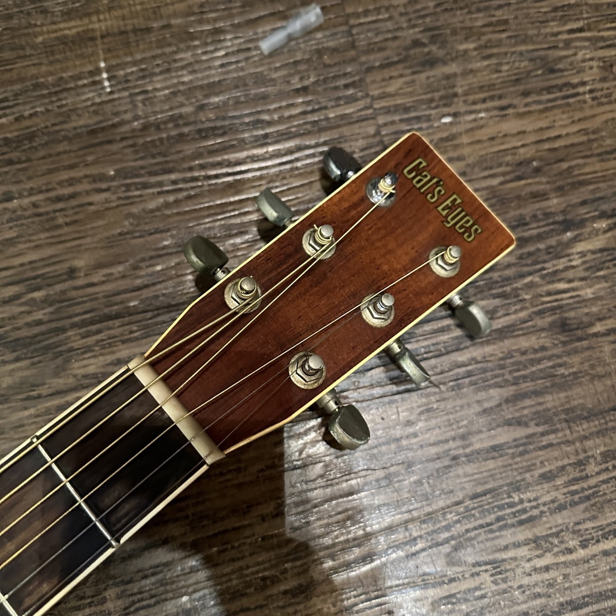 売り切り価格.Cat's Eyes CE-350ST (エレアコ) 手渡しOK Tokai Cat's Eyes CE-350ST Acoustic Guitar(中古/送料無料