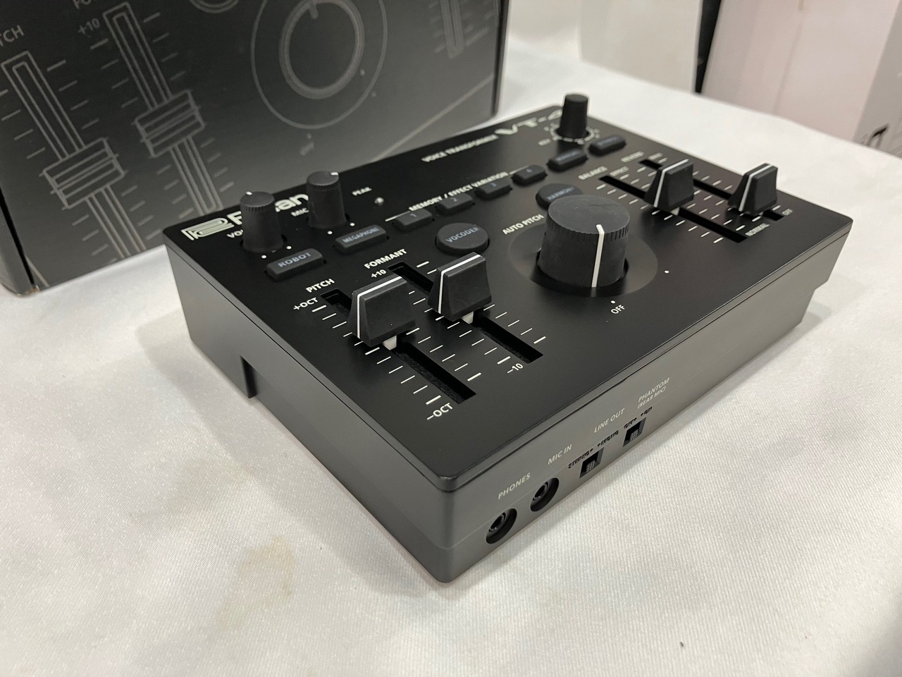 Roland VT-4 VOICE TRANSFORMER AIRA ◇限定B級特価!【TIMESALE!~6/9 