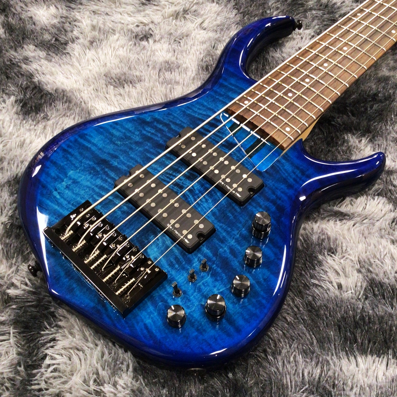 Sire Marcus Miller M7 6st TBL (Transparent Blue) 【マーカスミラー