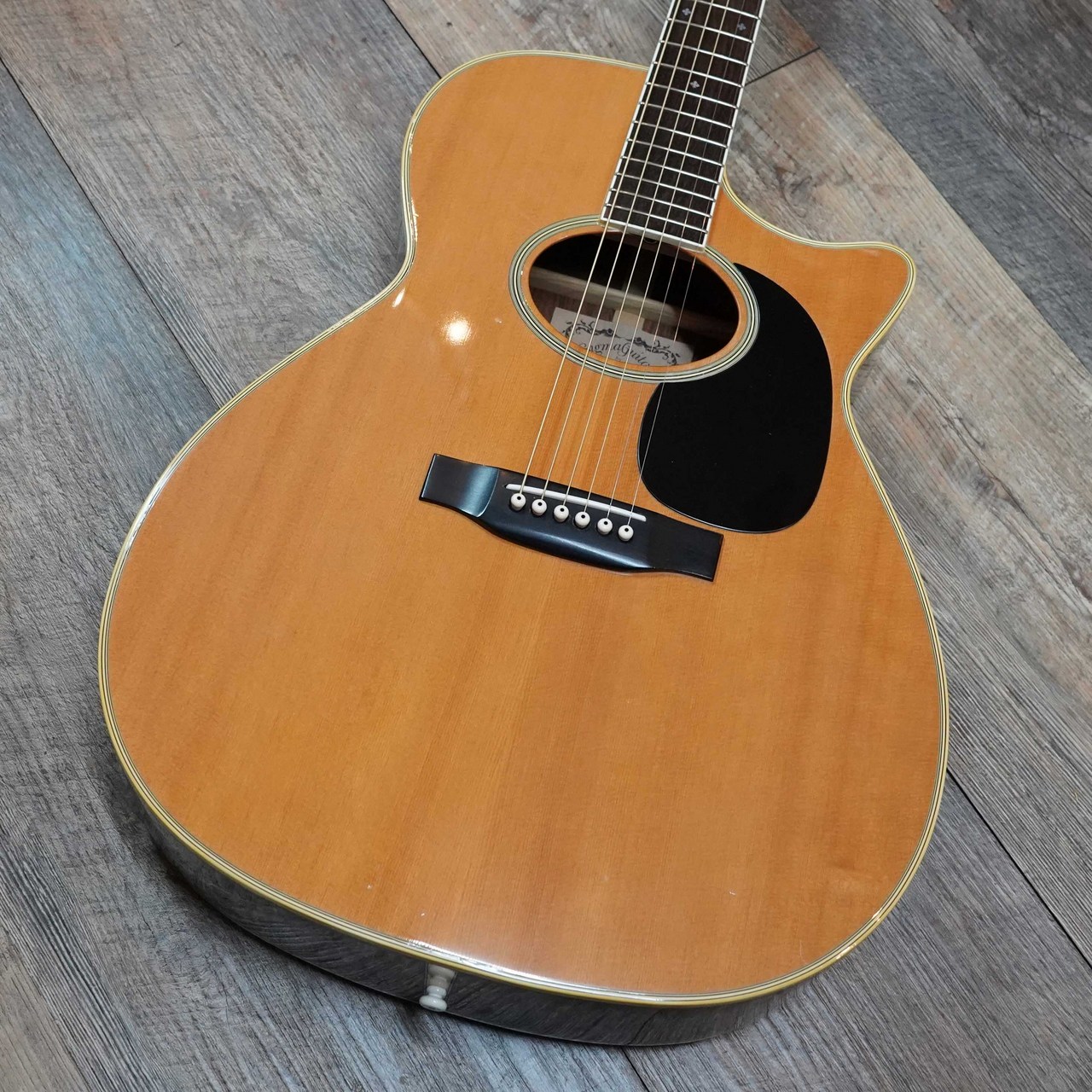 Sigma Guitars by C.F.Martin SMC-28（中古）【楽器検索デジマート】