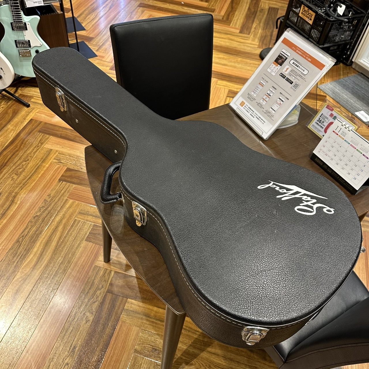 Stafford ドレッドノート用 ハードケース【現物画像】（中古/送料無料