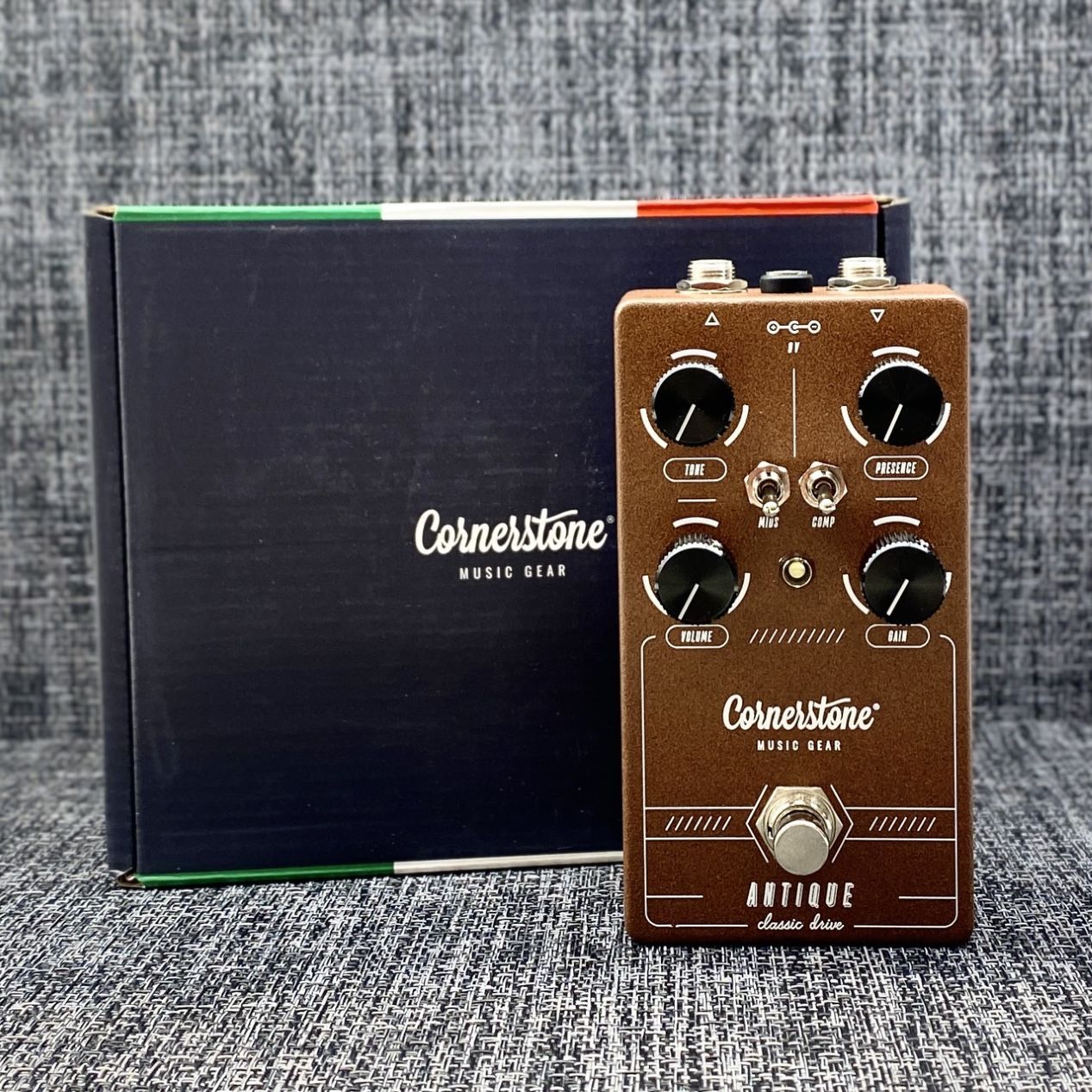 Cornerstone Antique V2（新品/送料無料）【楽器検索デジマート】