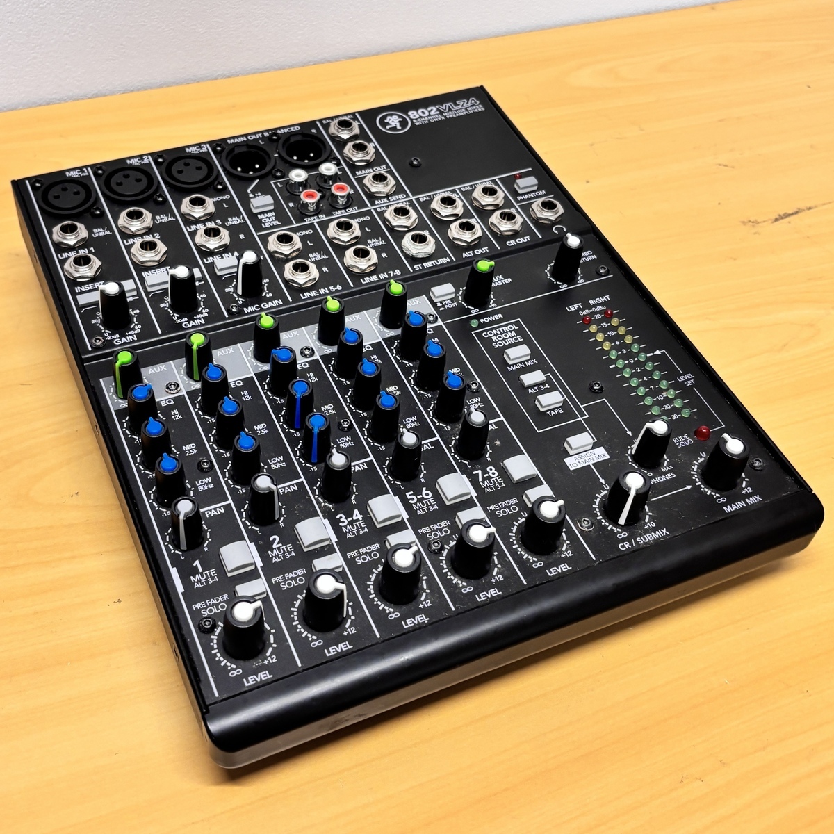 Mackie 802VLZ4（中古/送料無料）【楽器検索デジマート】