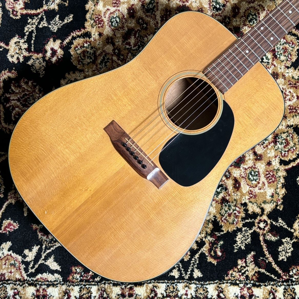 Martin D-18 アコースティックギター　1975年製 Martin D-18 1975年製モデル（中古/送料無料）【楽器検索デジマート】