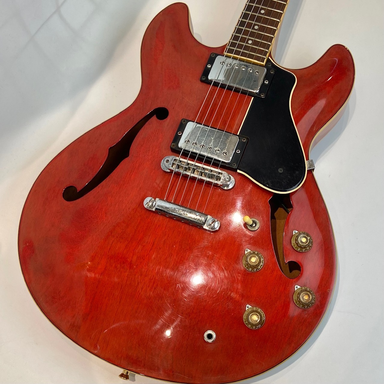 【美品・79年製】YAMAHA SA700 Super Axe セミアコ YAMAHA SA700 Super Axe Cherry 1979年（中古/送料無料）【楽器検索