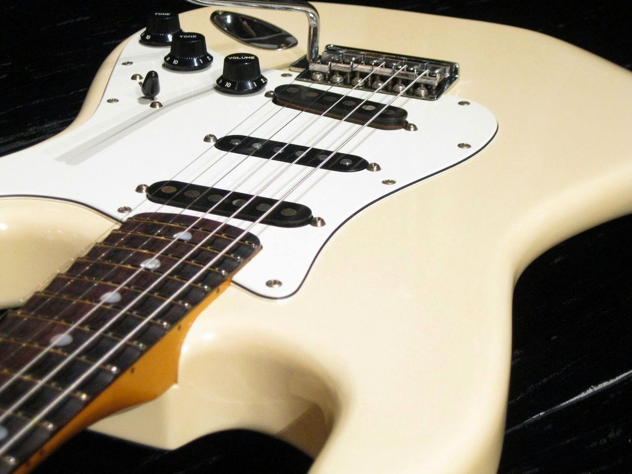 FERNANDES ST-80RBM Ritchie Blackmore Model（ビンテージ）【楽器検索