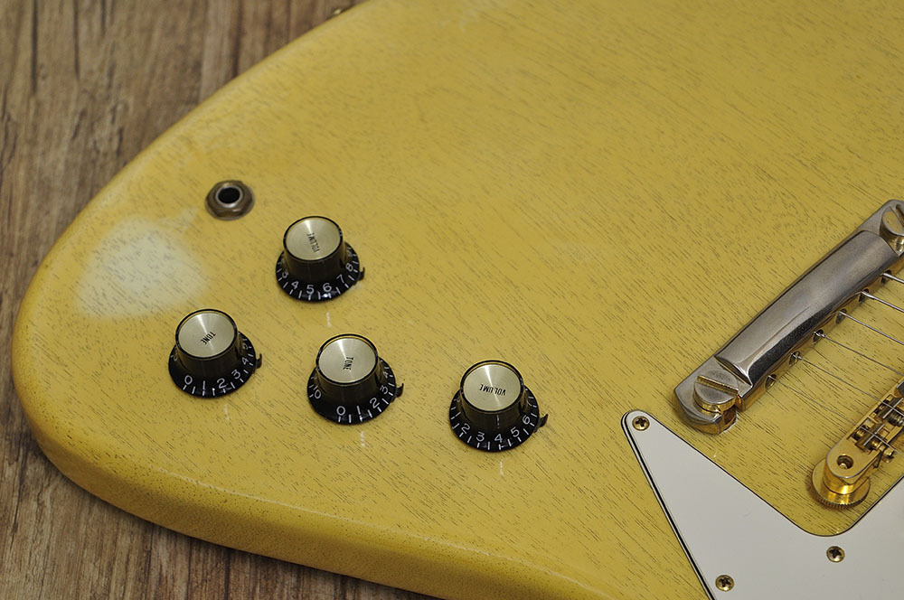 R.W.Gファイアーバードモデル〜出品は19日まで〜 Gibson Custom Shop 2016y Heritage Series 1965 Firebird Ⅶ