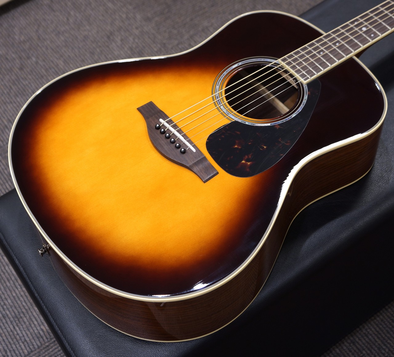 YAMAHA LL6 ARE / BS（ブラウンサンバースト）（新品/送料無料）【楽器