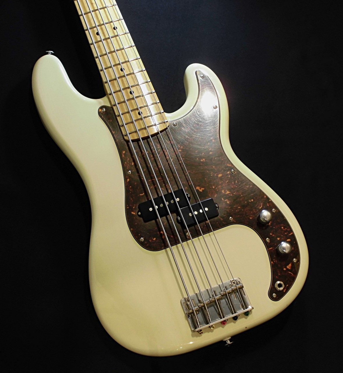 ベース Black Smoker BETA-P5 TM Vintage White Amazon | Black Smoker BETA-P5 TM Vintage White 3.95kg