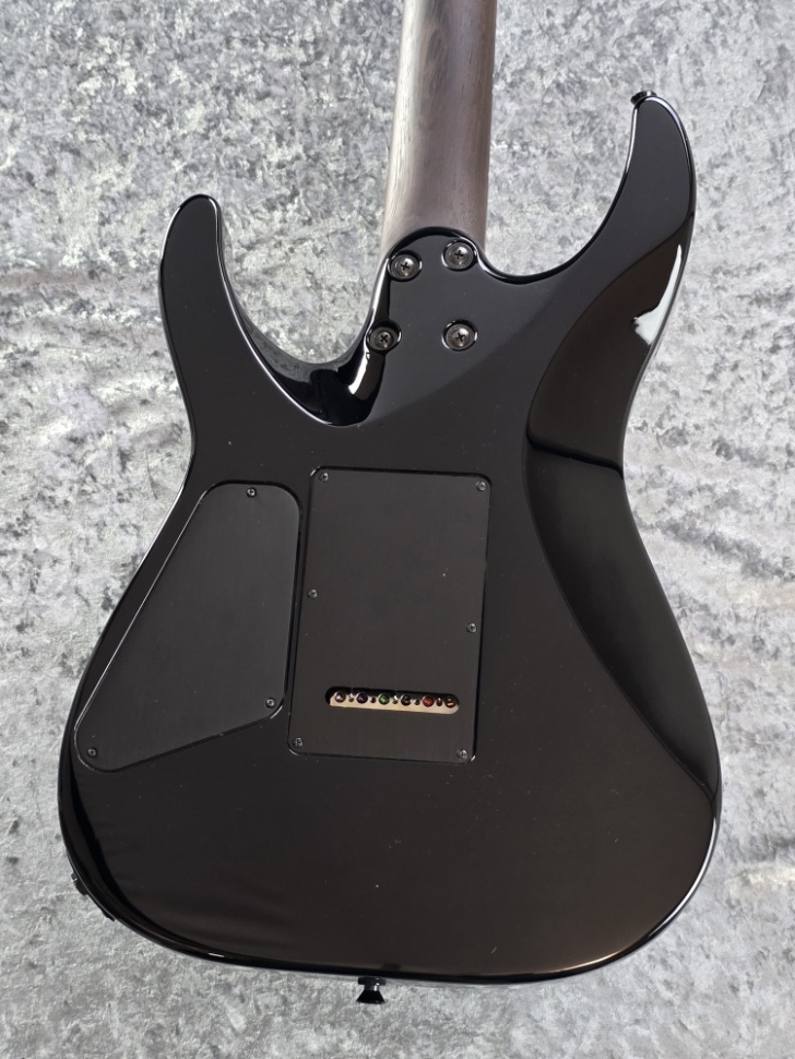 Charvel MJ DK24 HSH 2PT W Mahoganyシャーベル Dinky™ (DK) :: MJ DK24 HSH 2PT W Mahogany with Flame Maple