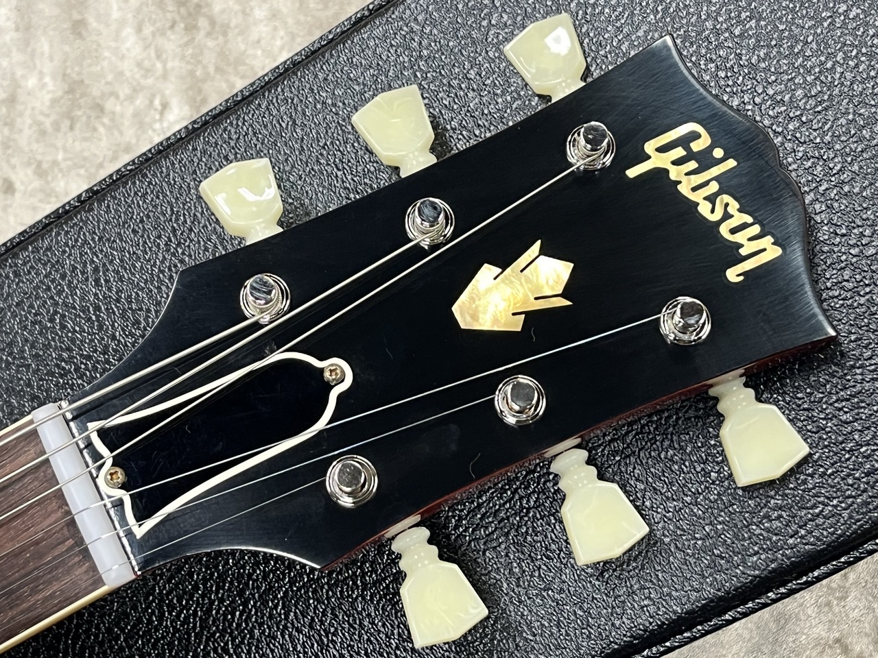 Gibson Custom Shop 1964 SG Standard Reissue with Maestro Vibrola