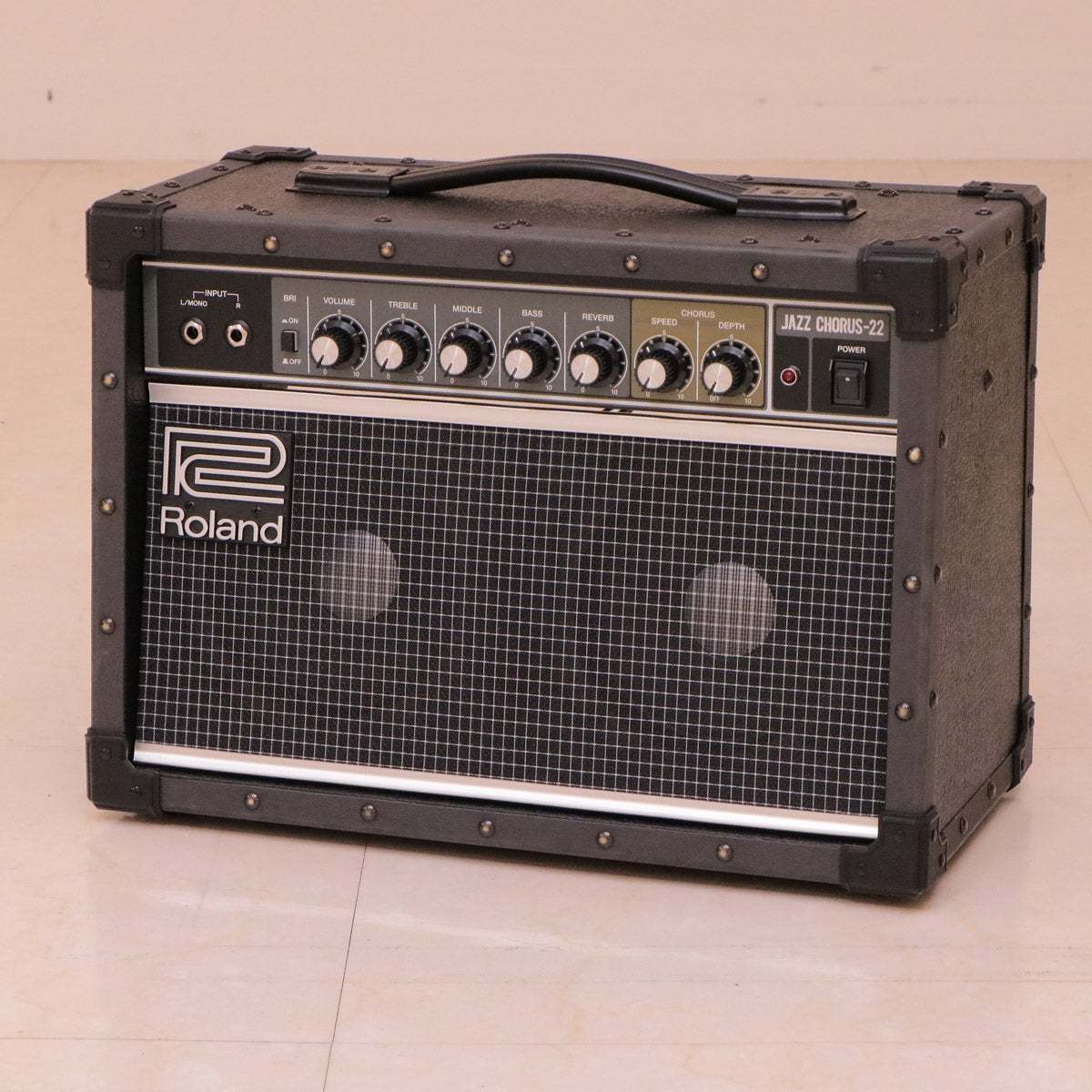 Roland JC-22 Jazz Chorus ギターアンプ 【名古屋栄店】（中古/送料