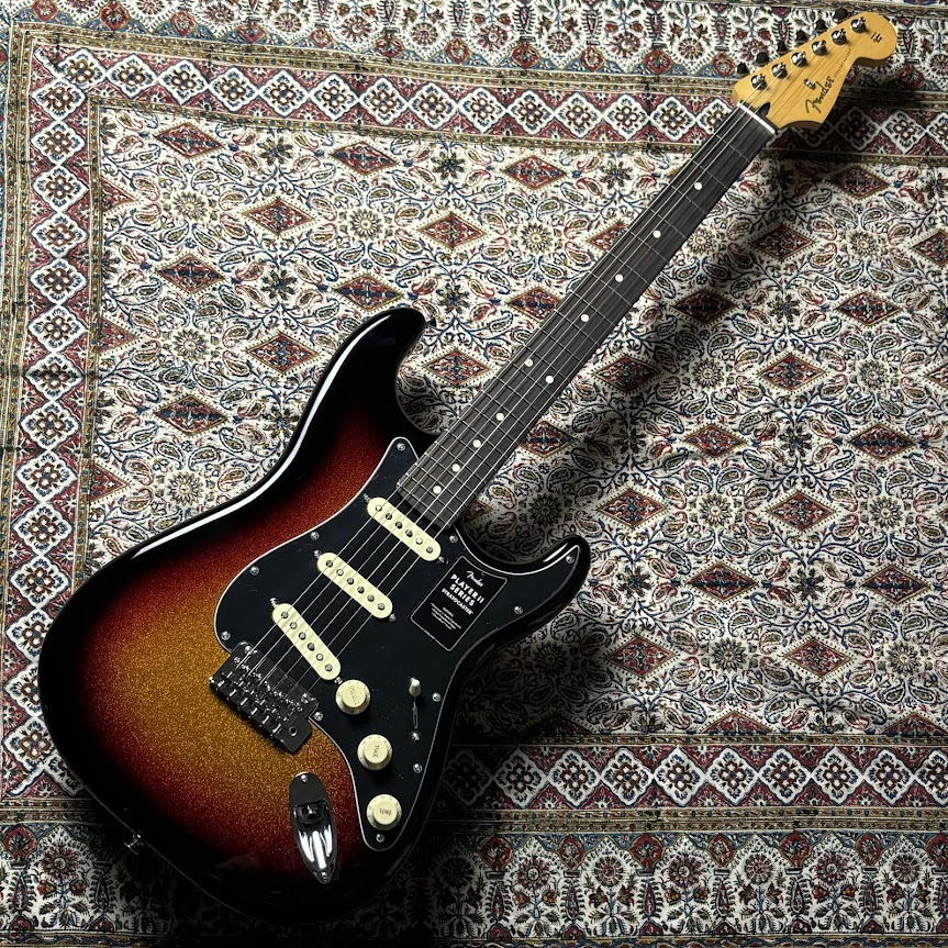Fender Limited Edition Player II Stratocaster Sparkle 3-Color 