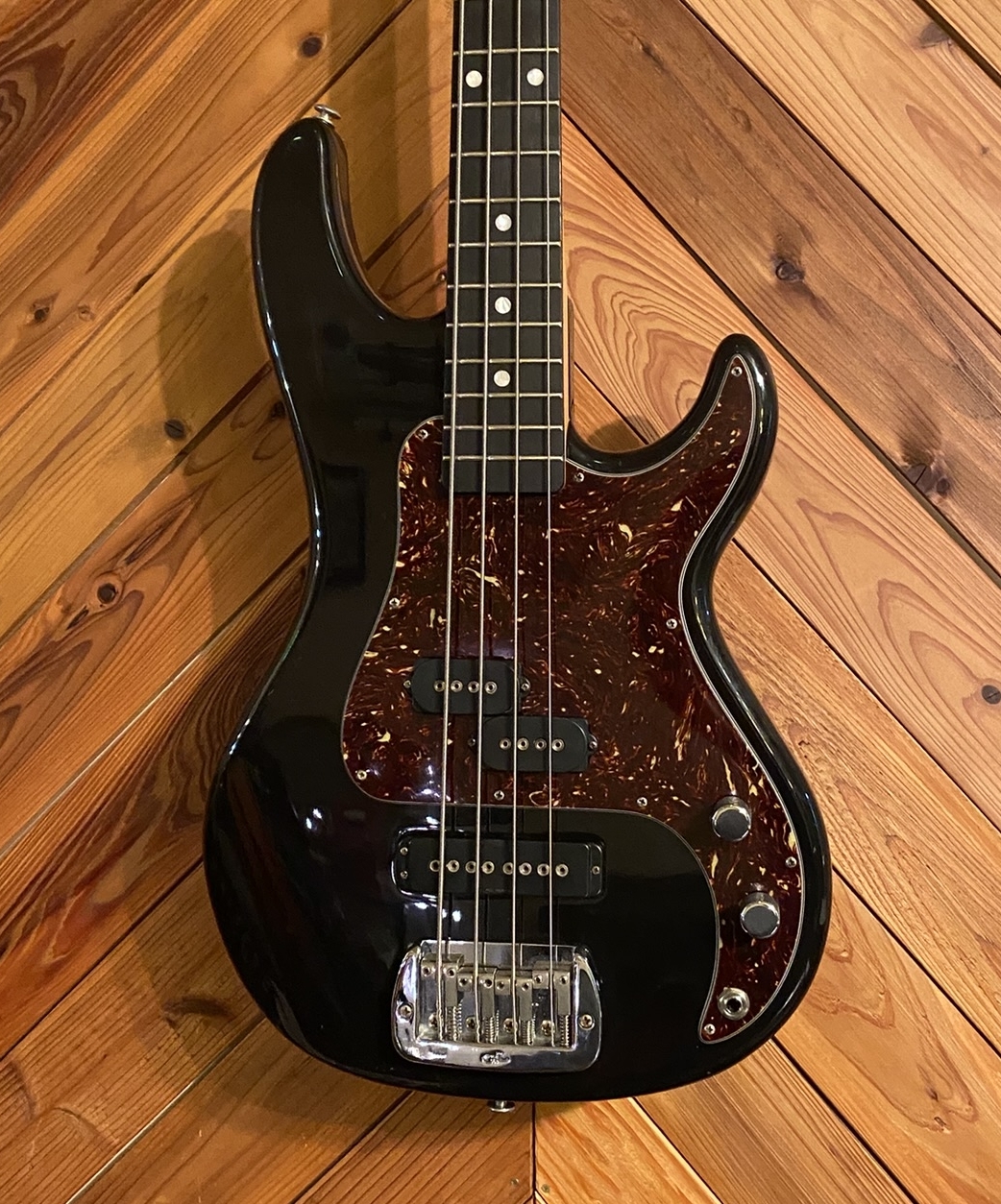 G&L USA SB-2 BLACK（中古）【楽器検索デジマート】
