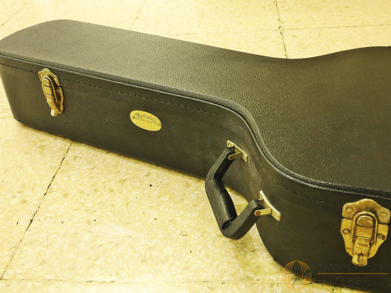 Martin TKL製000/OM用用ハードケース [PM384]【神戸店在庫】（中古