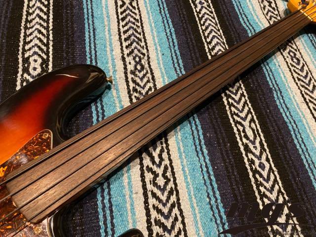 Fender Japan JB62-60FL Fretless（中古）【楽器検索デジマート】