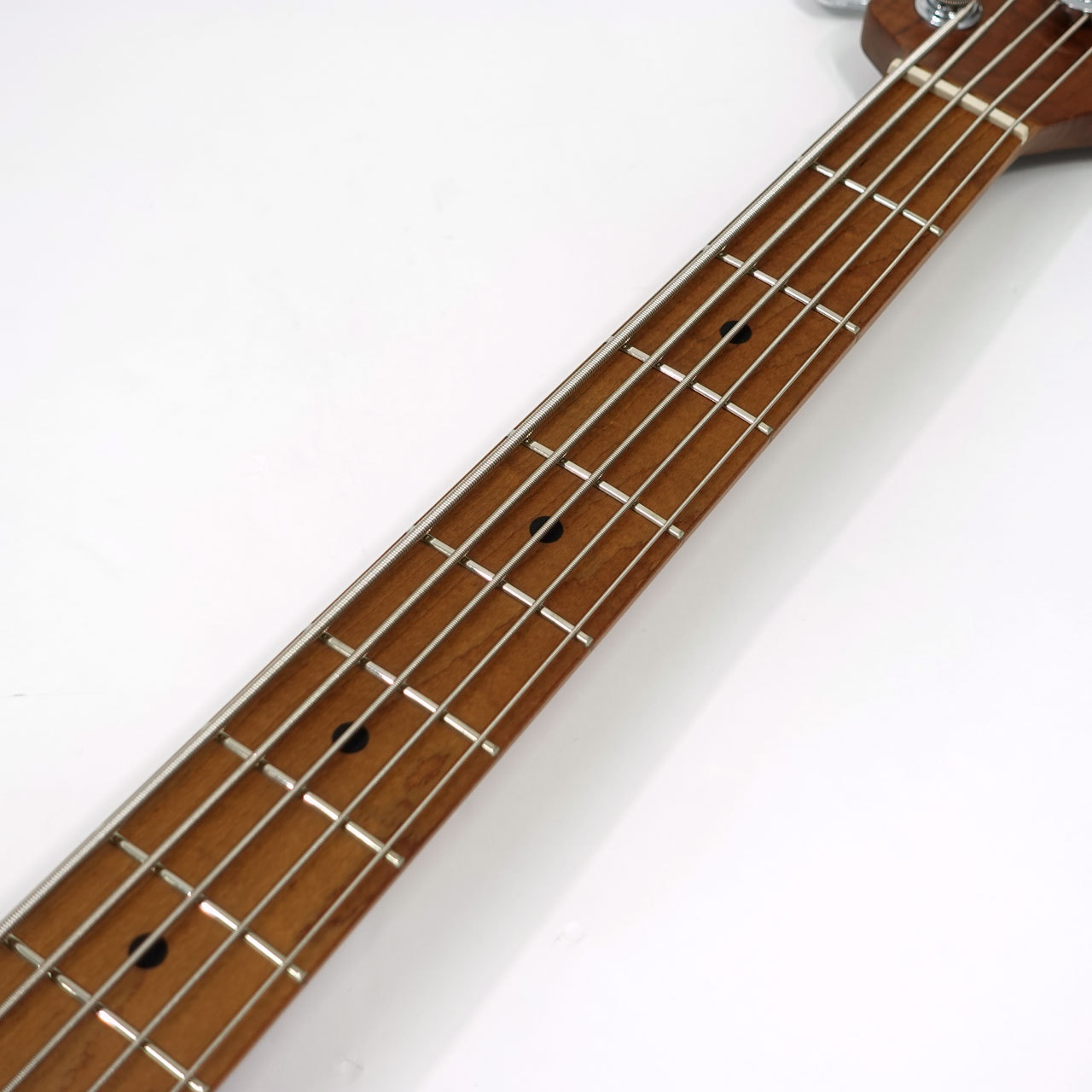 ラ*ム様 5弦ベース Sterling by musicman Sterling by Music Man RAY25CA 5-String Bass, Olympic White