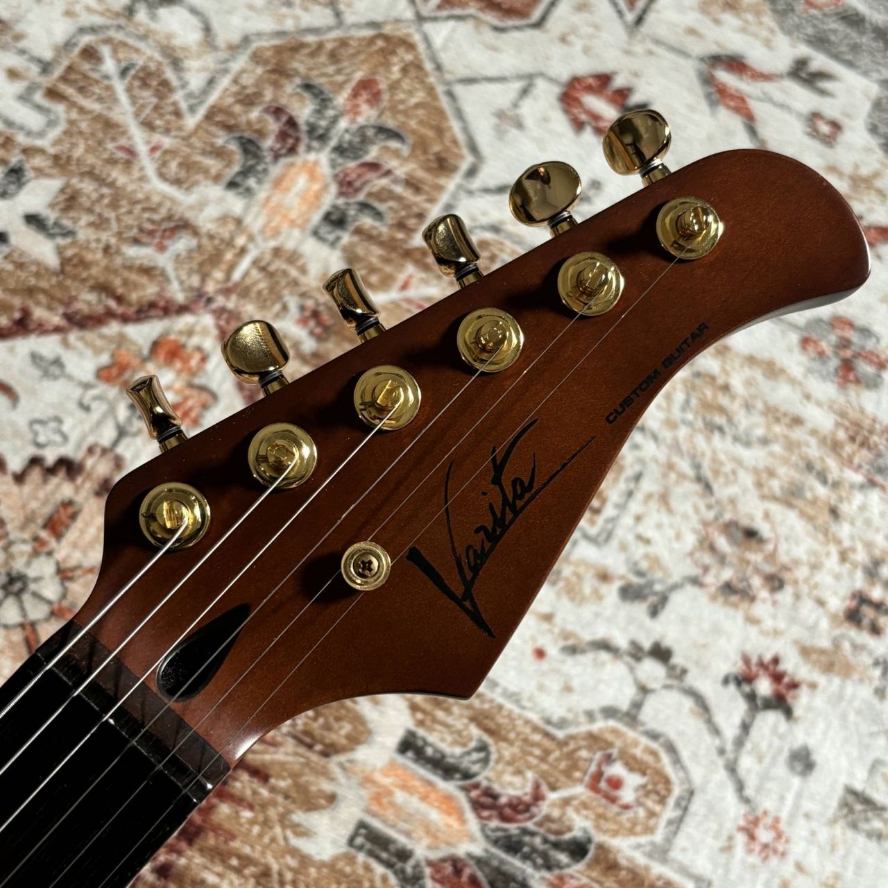 【ジャンク】Varita VST-001-SSH-FL ボディ・ネックのみ Yahoo!オークション - 程度極上 VARITA CUSTOM GUITAR/VST-001