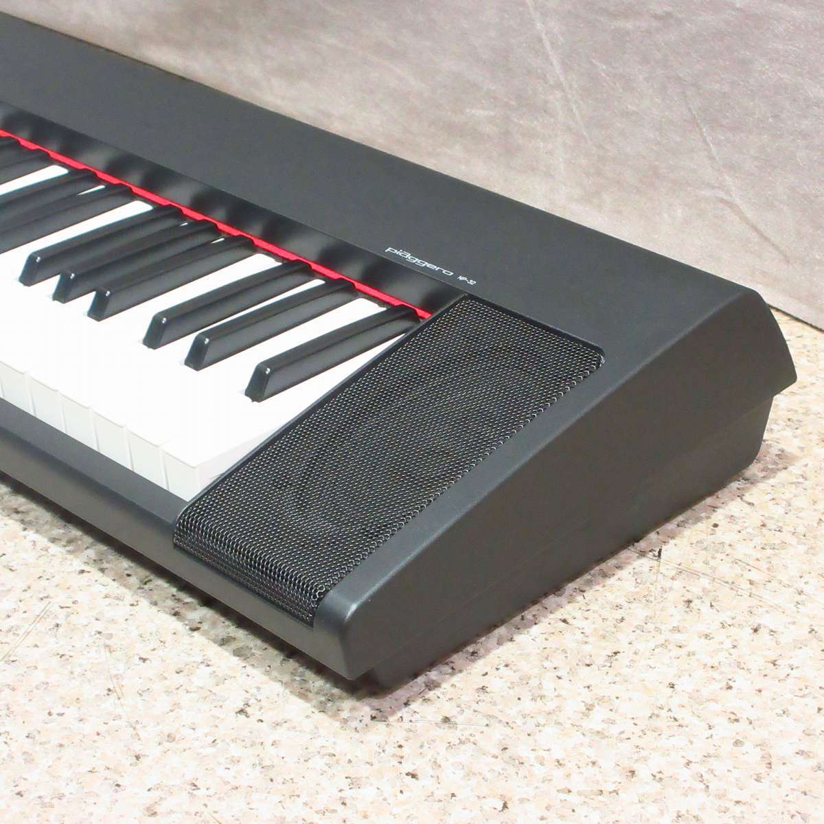 YAMAHA NP-32B Piaggero シンプルな76鍵☆キーボード 【横浜店】（中古