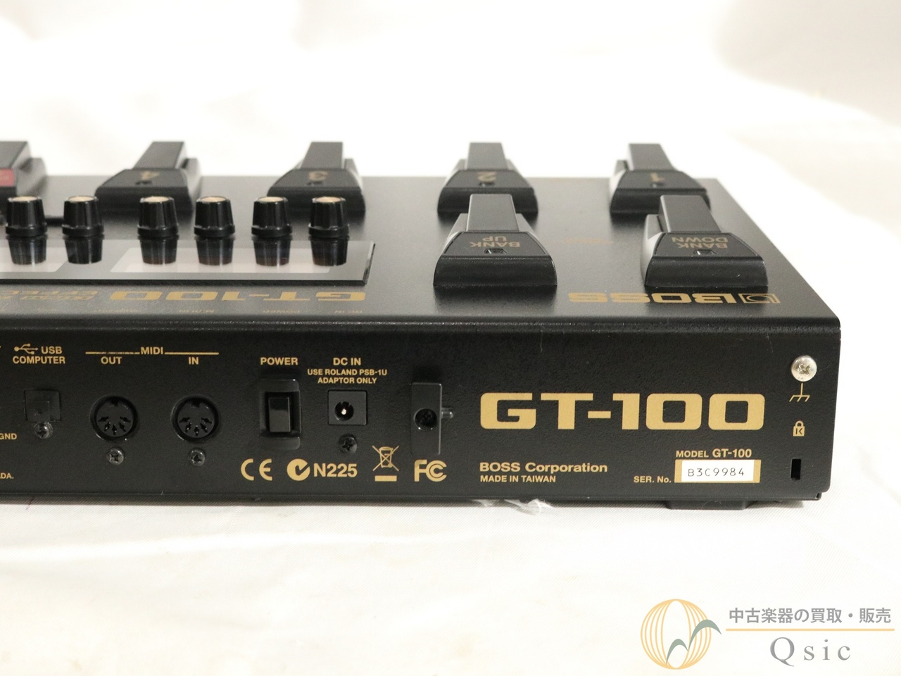 BOSS GT-100 / COSM Amp Effects Processor [UM066]【神戸店在庫