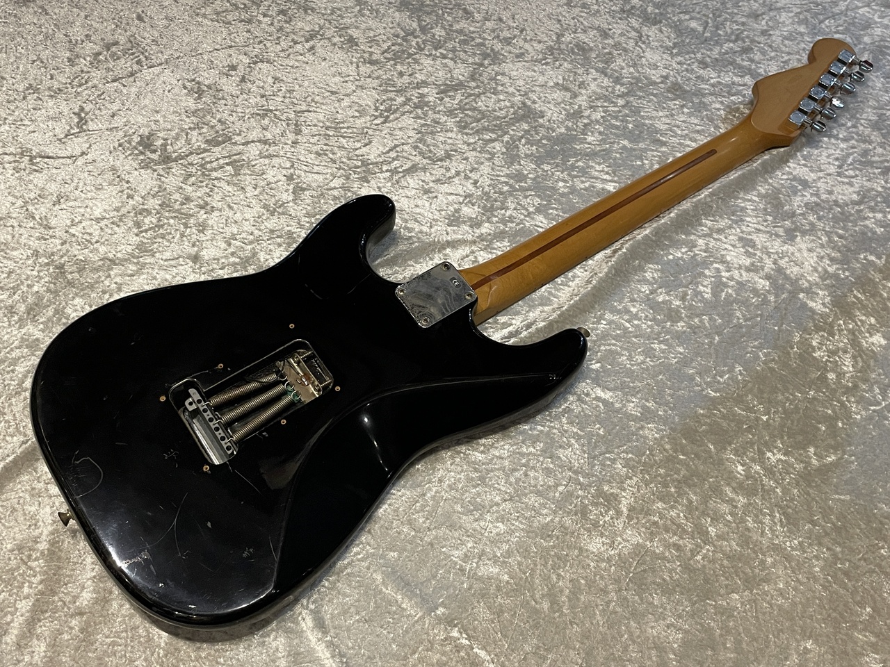 Fender Mexico Standard Stratocaster(Black)（中古/送料無料）【楽器