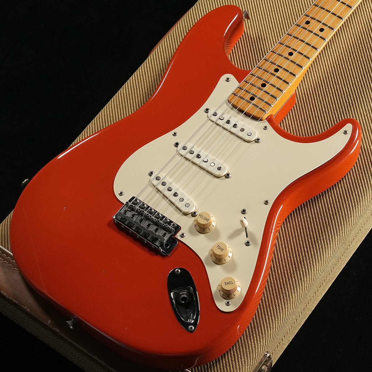 American vintageストラトキャスター/fiesta red 最終 American vintageストラトキャスター/fiesta red 最終