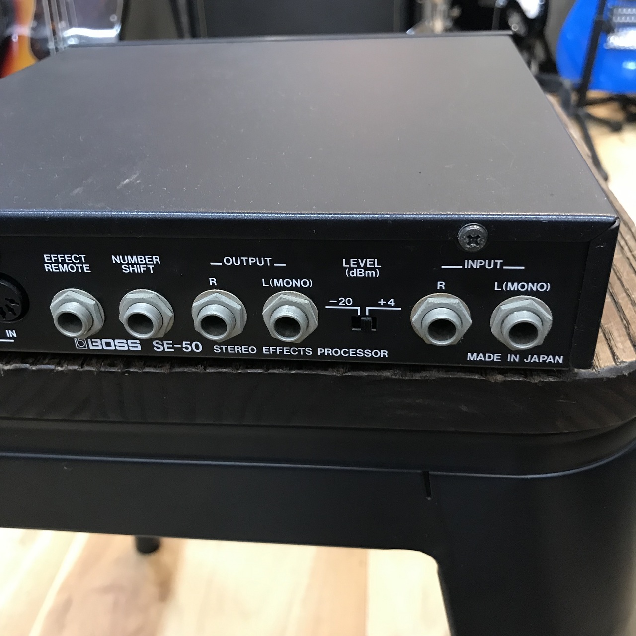 Boss BOSS SE-50 エフェクター STEREO EFFECTS PROCESSOR ACアダプター