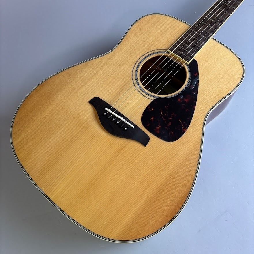 YAMAHA FG820