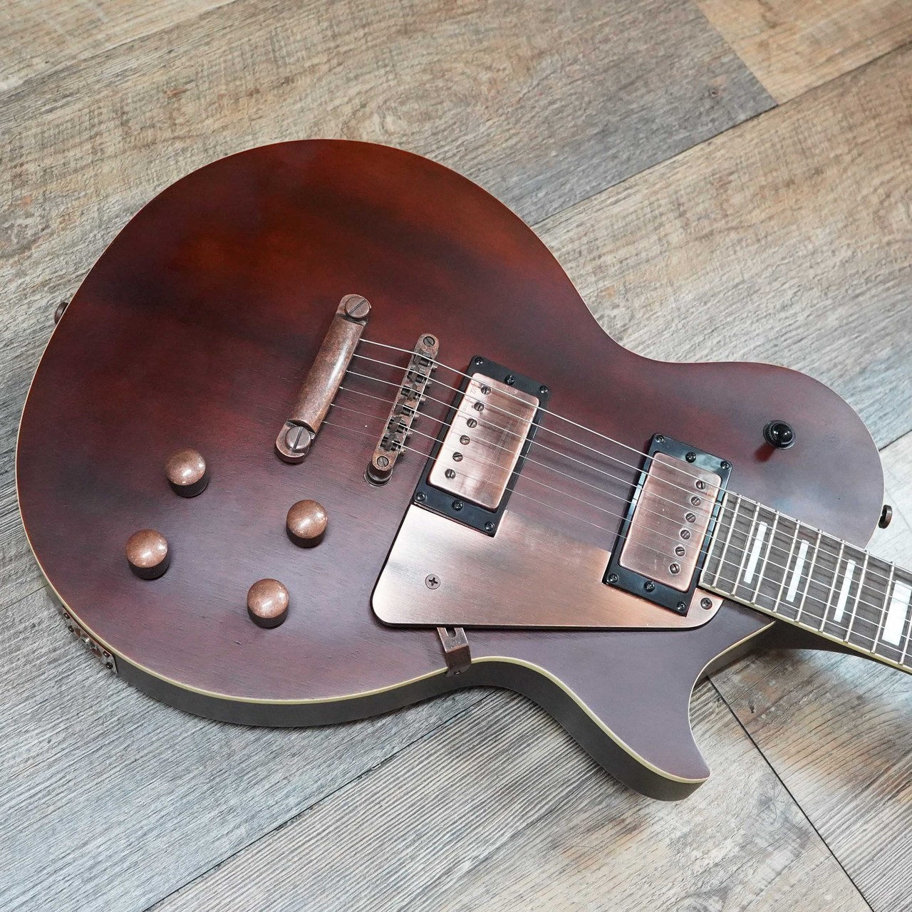 AXL GUITARS ( アクセルギターズ ) / AL-820-BR