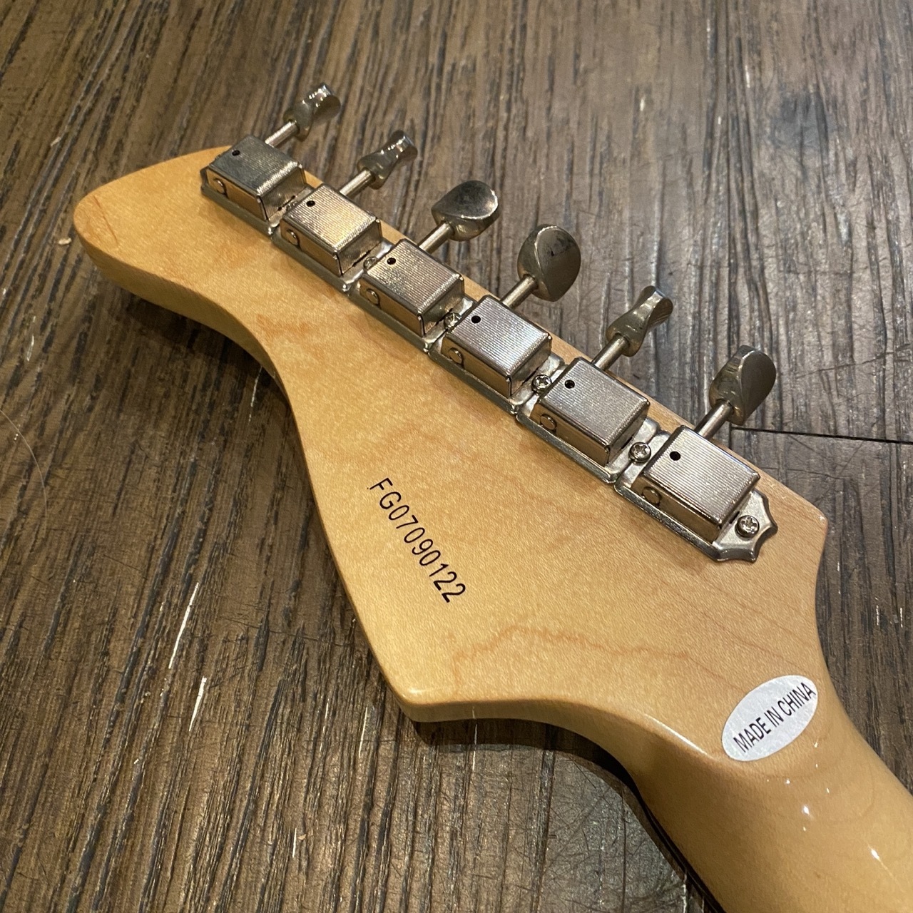 FERNANDES LE-1Z 3S Electric Guitar（中古/送料無料）【楽器検索