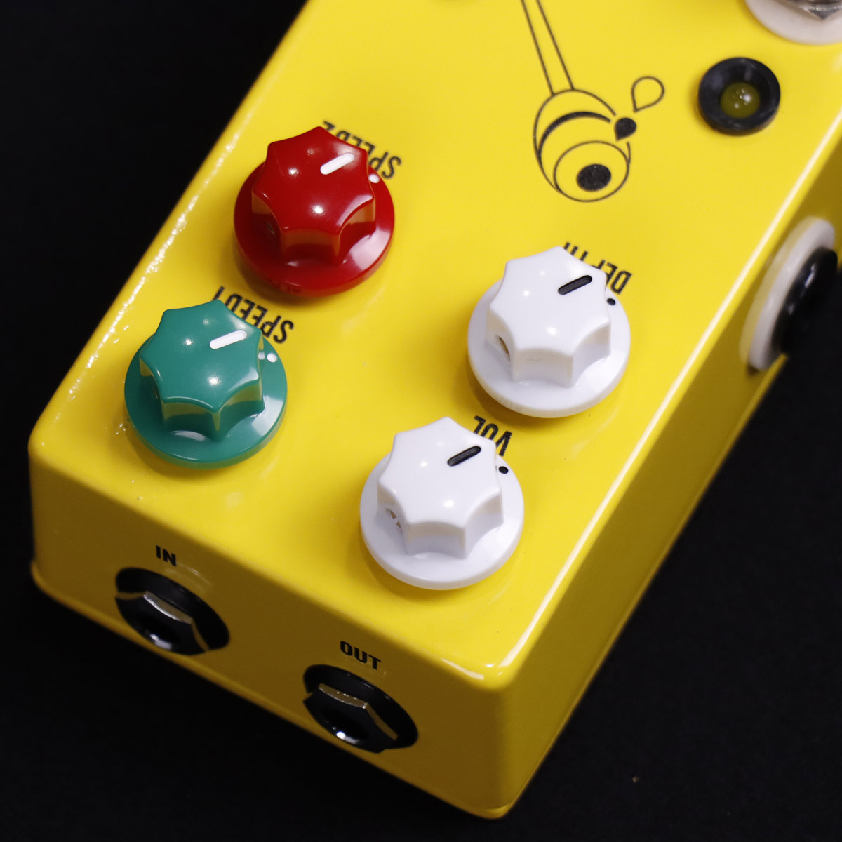 JHS Pedals Honey Comb Deluxe トレモロ 【心斎橋店】（新品特価）【楽器検索デジマート】
