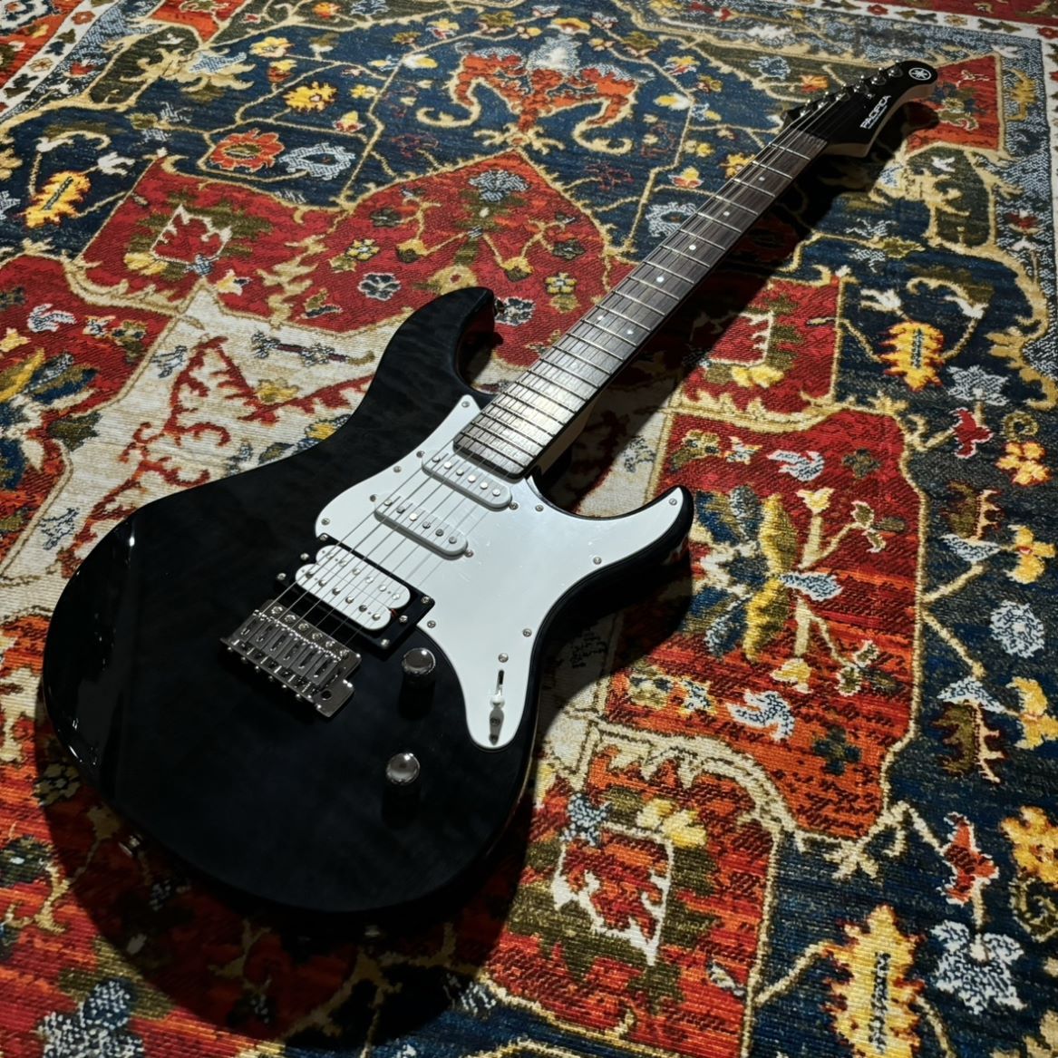YAMAHA PACIFICA212VQM TBL トランスルーセントブラック