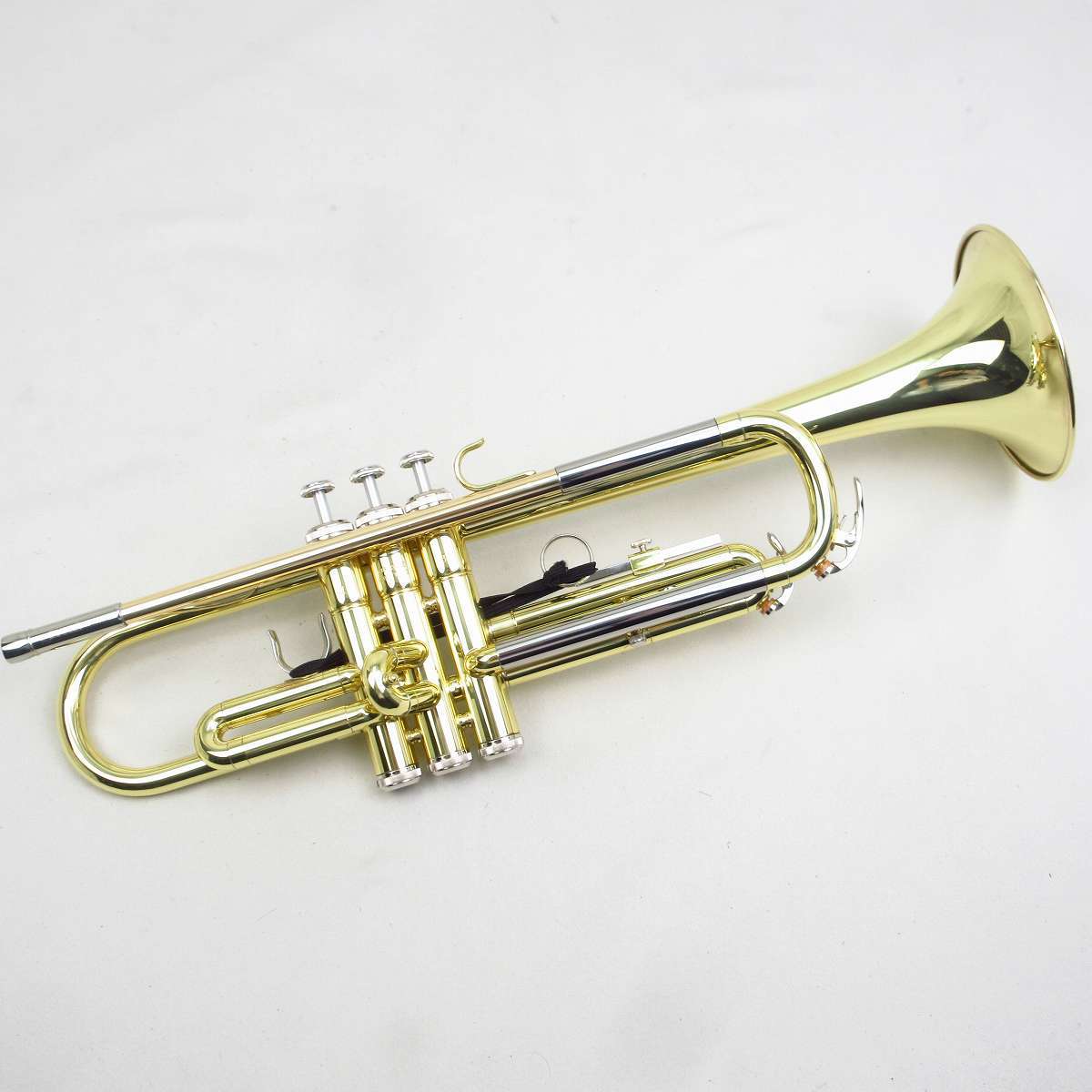 YAMAHA トランペット YTR-2320E ラッカー仕上げ 【横浜店】（中古/送料