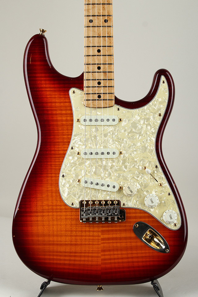 Fender Custom Shop Stratocaster Flame Maple Top Mod 1995（中古