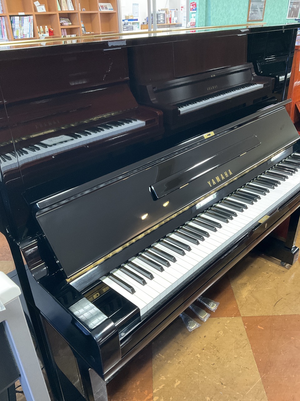 人気即納中古ピアノ♪ヤマハピアノU3M 縦型 YAMAHA 代表機種 131cm アップライトピアノ