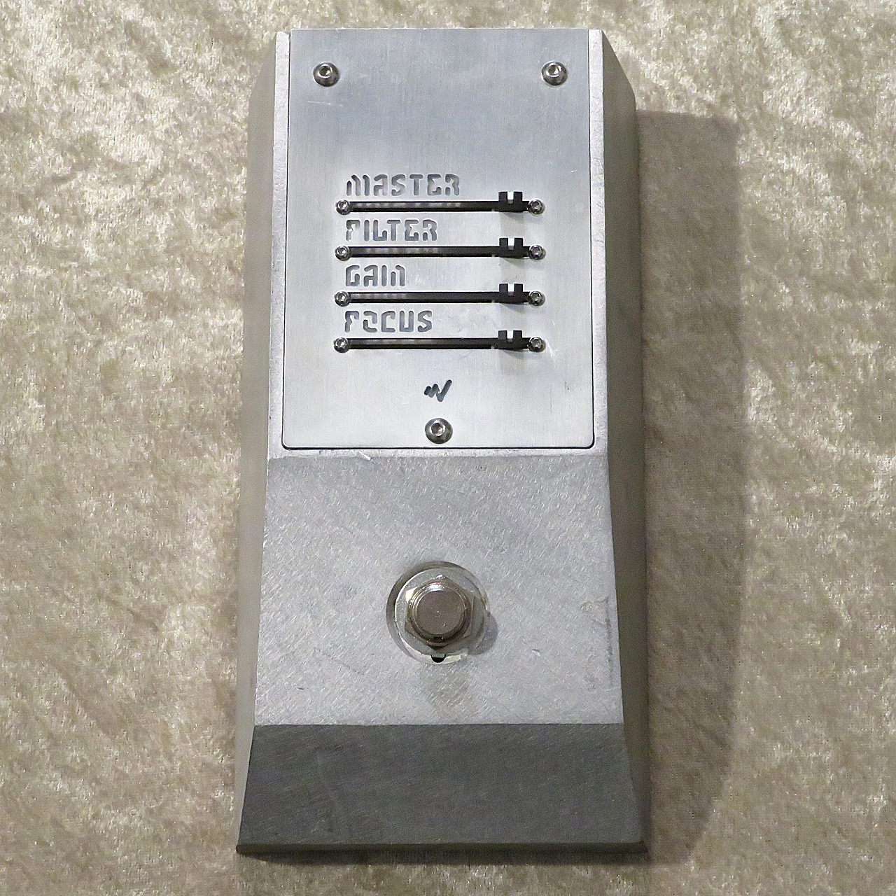生産完了品 EAE 0xEAE Boost ハイゲインブースター 美品 ELECTRONIC AUDIO EXPERIMENTS 0xEAE Boost（EAE）ブースター