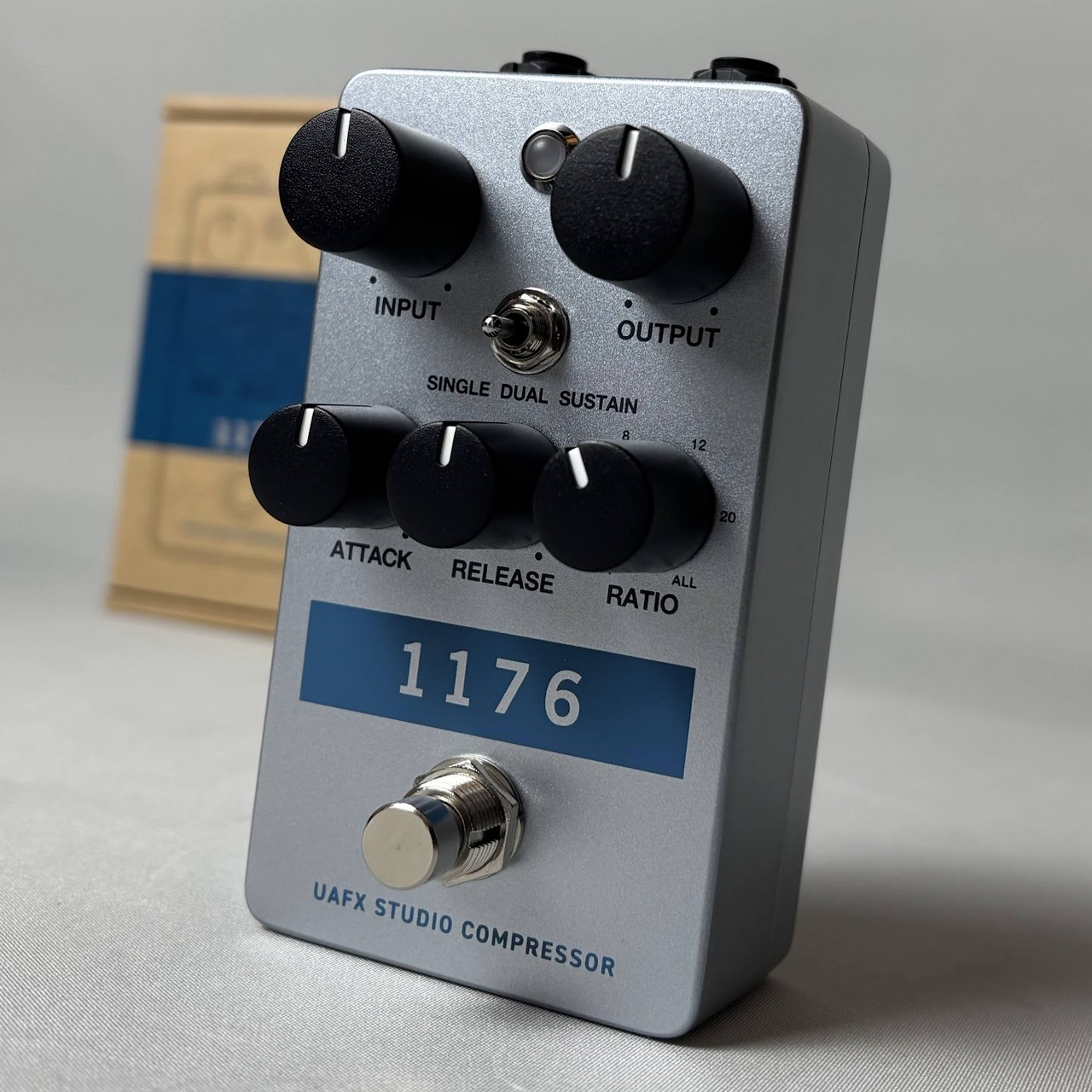 Universal Audio UAFX 1176 Studio Compressor コンパクト