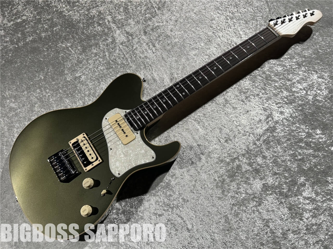 EDWARDS E-THROBBER (Leaf Green Metallic)