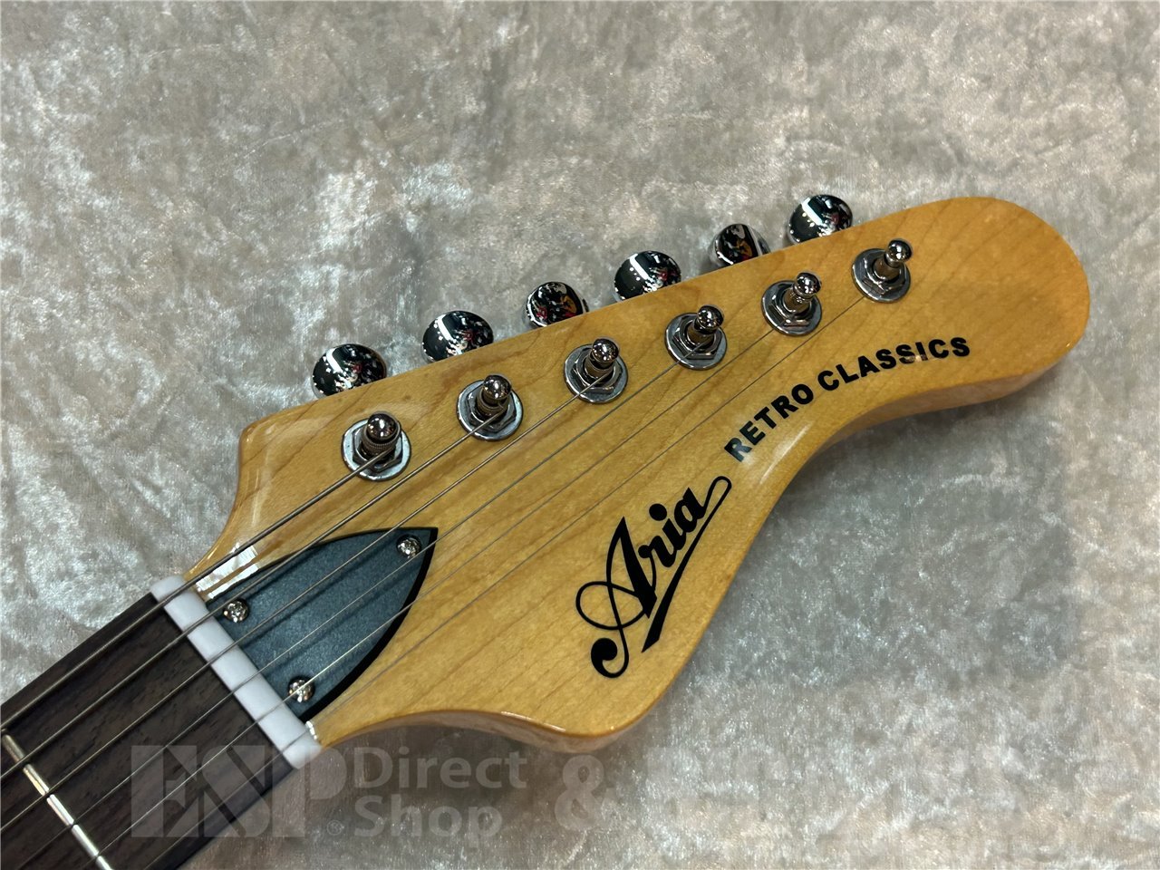 Aria Pro II RETRO-1532J (Vintage White)（新品/送料無料）【楽器検索