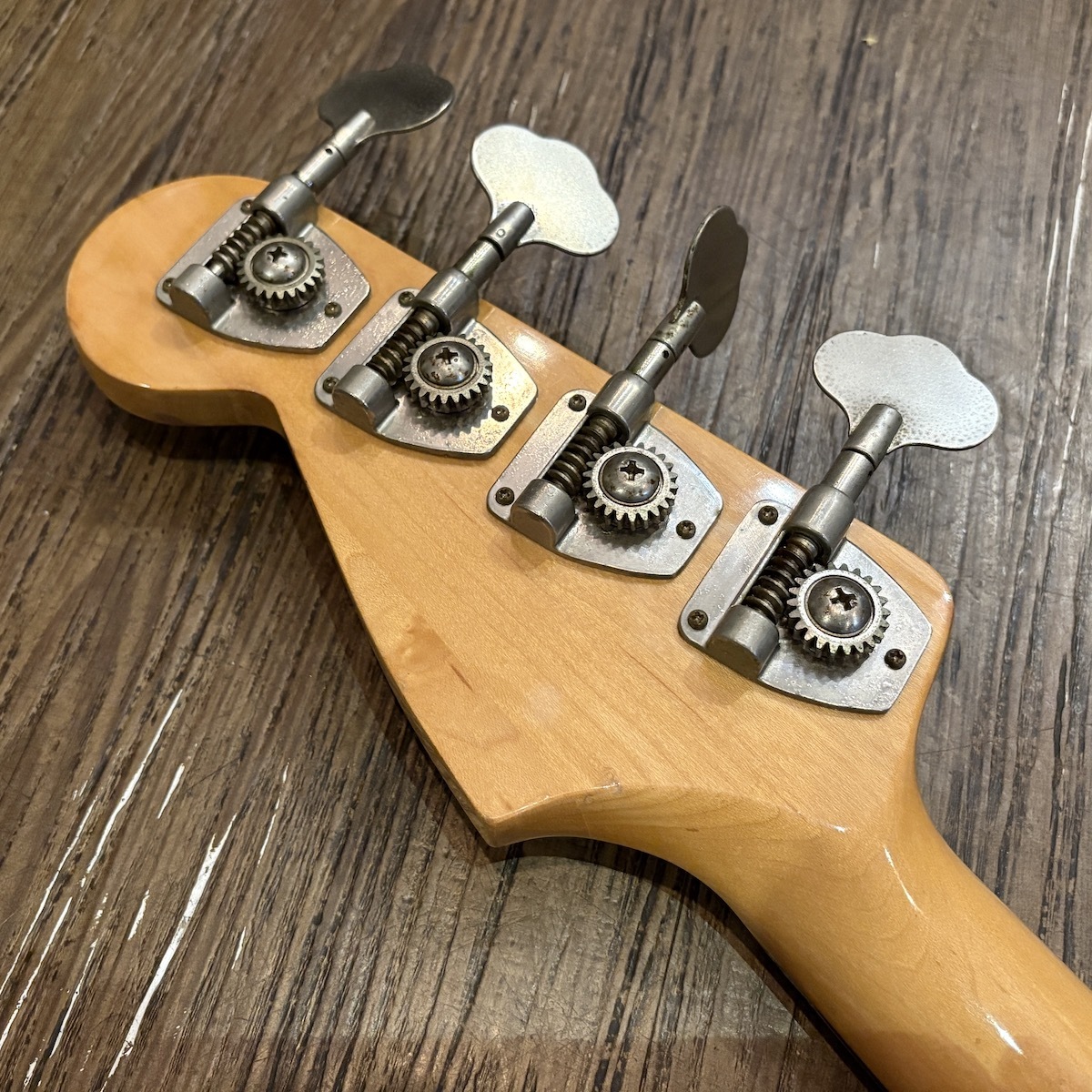 ハートマン　プレシジョンベース Fender VINTAGE Precision Bass '71 Refinish Sunburst/R