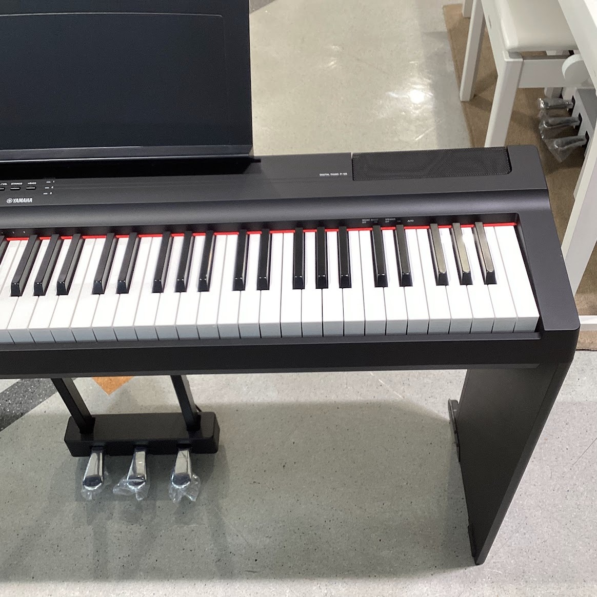 YAMAHA P-125（中古/送料無料）【楽器検索デジマート】